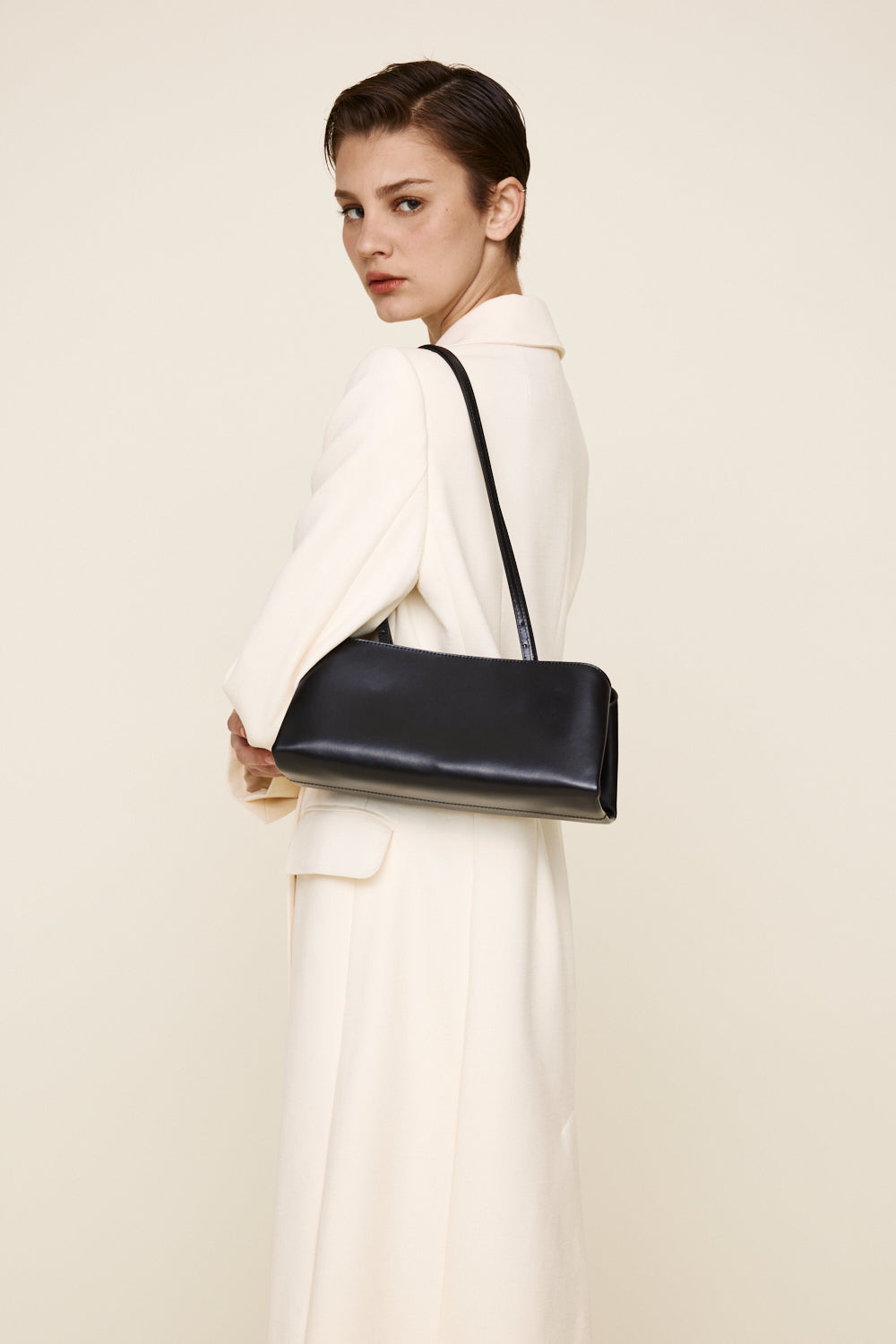 VERAFIED Silver Noir Éclair Premium Calf Leather Convertible Shoulder Clutch Bag