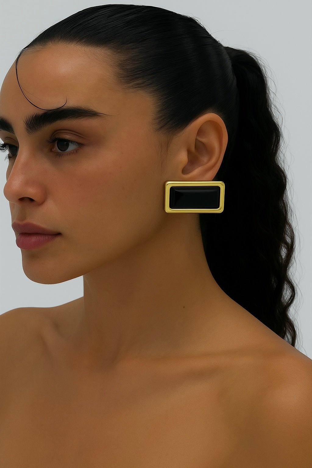 Lea Earrings Gold