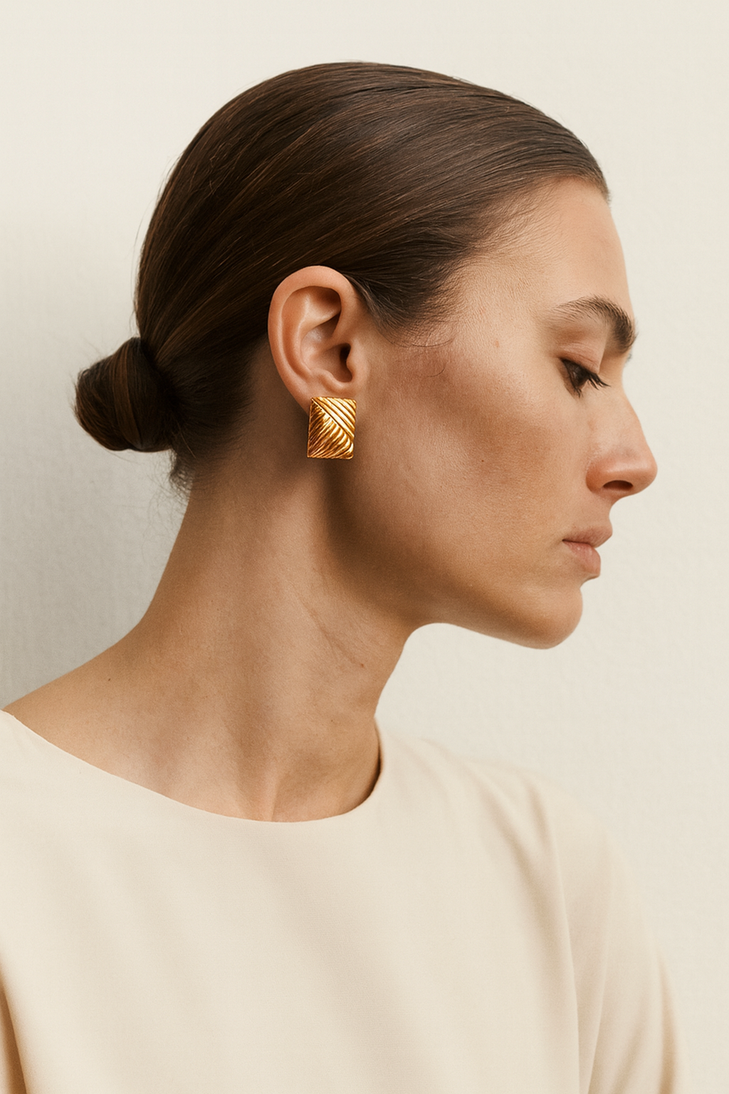 BELLA EARRINGS