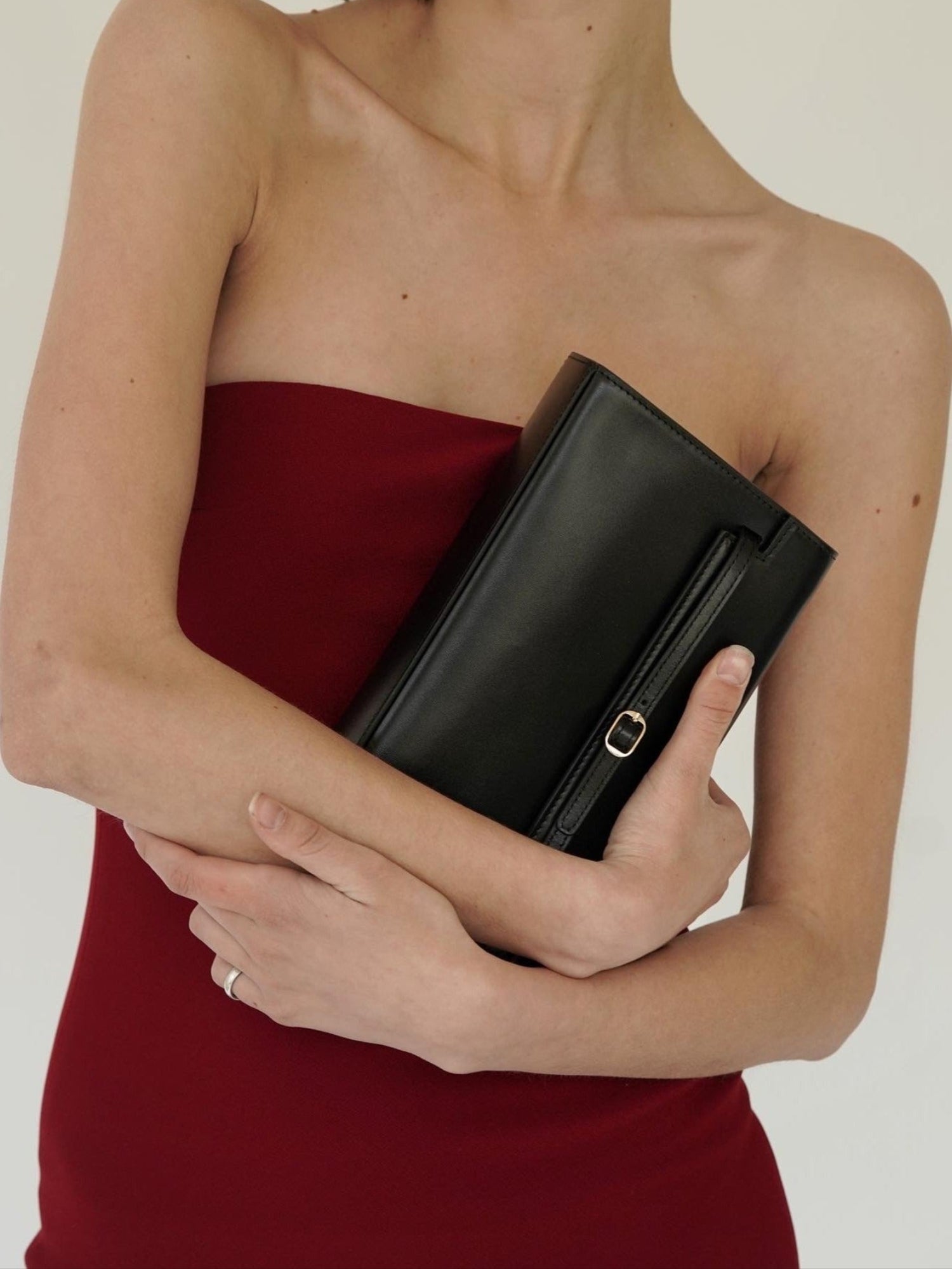 Noir Allure Shoulder Bag