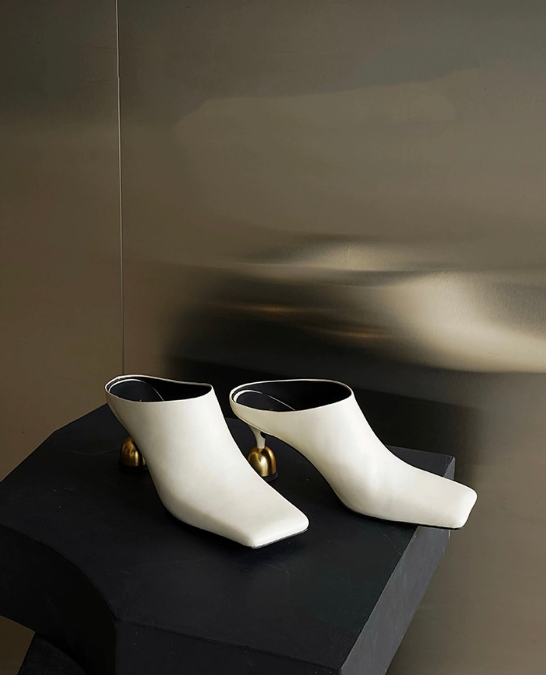 Lucy Mule Heels Ivory