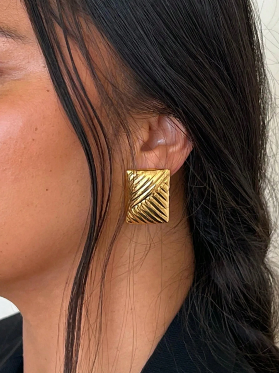 BELLA EARRINGS